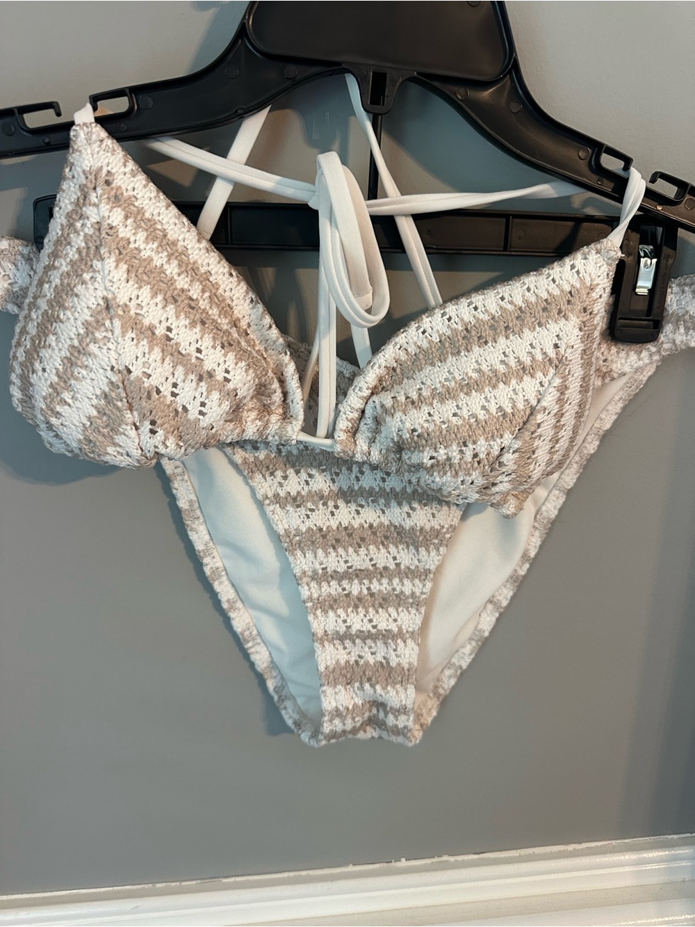 Hollister Cream and White Crochet-Style Bikini